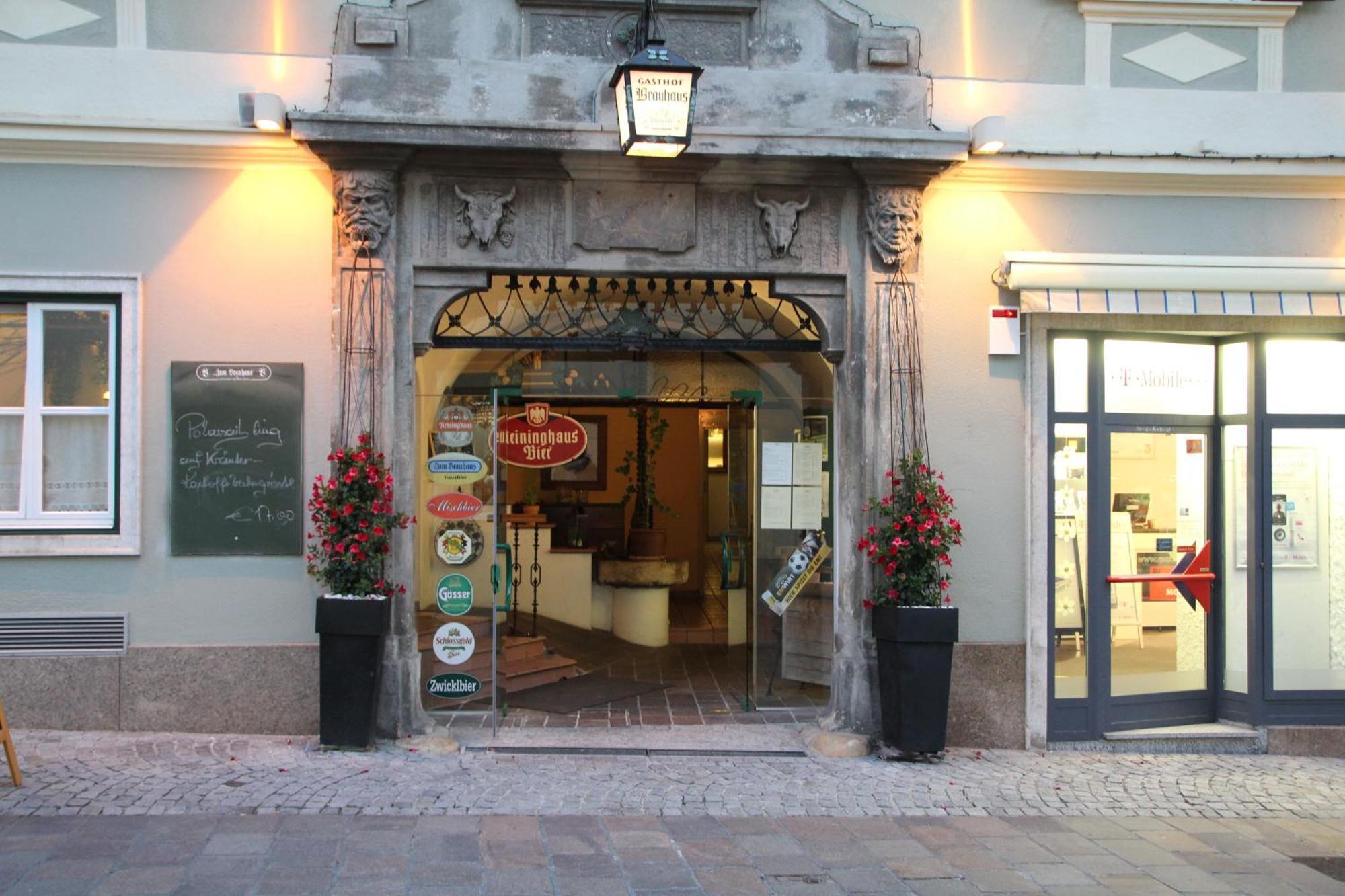 Gasthof Restaurant Zum Brauhaus Hartberg Buitenkant foto